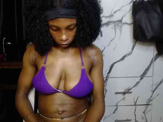 Hornybum1 webcam
