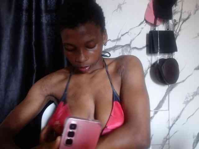 Hornybum1 webcam
