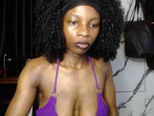 Hornybum1 webcam