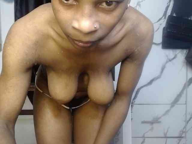 Hornybum1 webcam