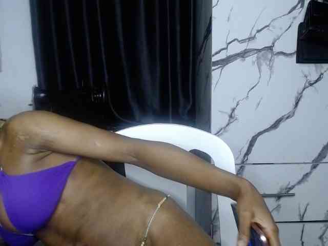 Hornybum1 webcam