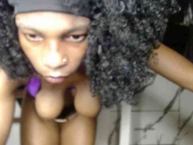 Hornybum1 webcam