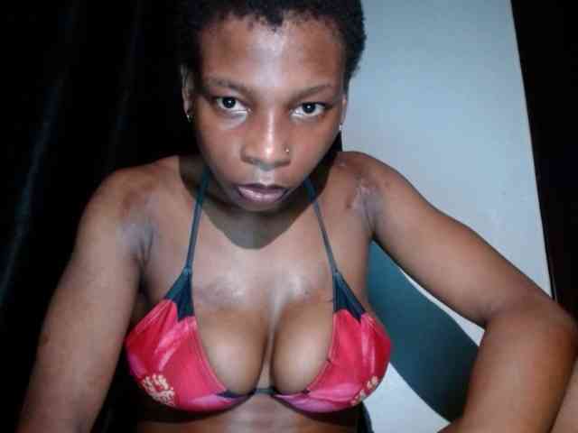 Hornybum1 webcam