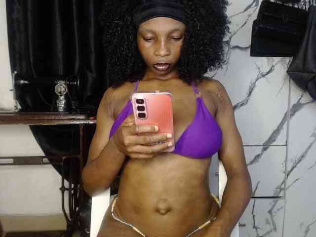 Hornybum1 webcam
