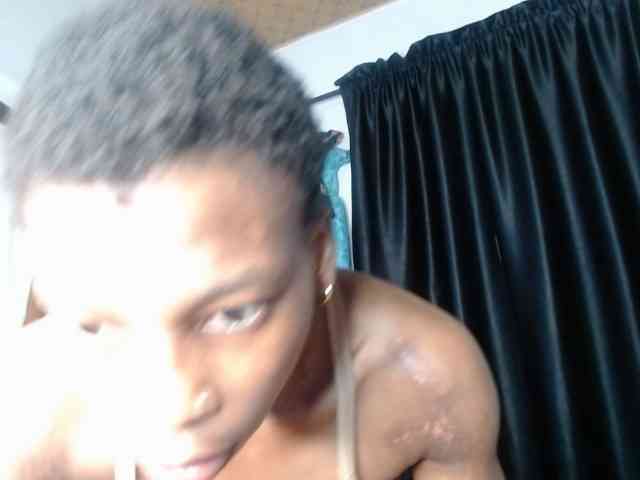 Hornybum1 webcam