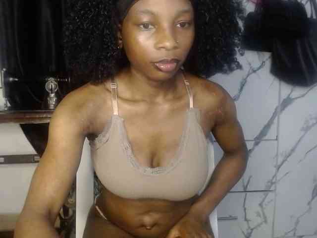 Hornybum1 webcam