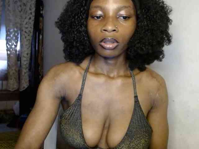 Hornybum1 webcam