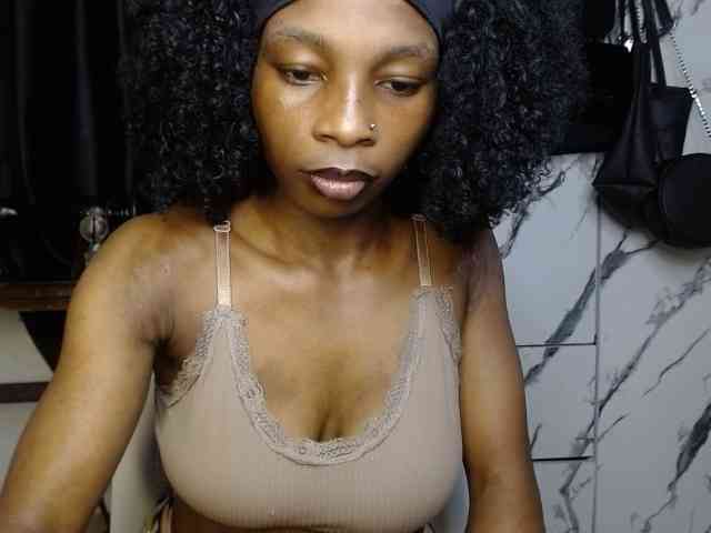 Hornybum1 webcam