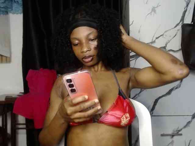 Hornybum1 webcam