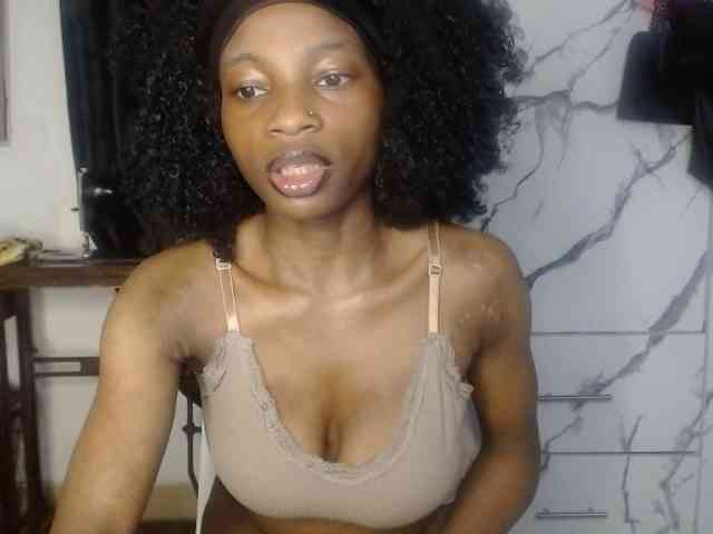 Hornybum1 webcam