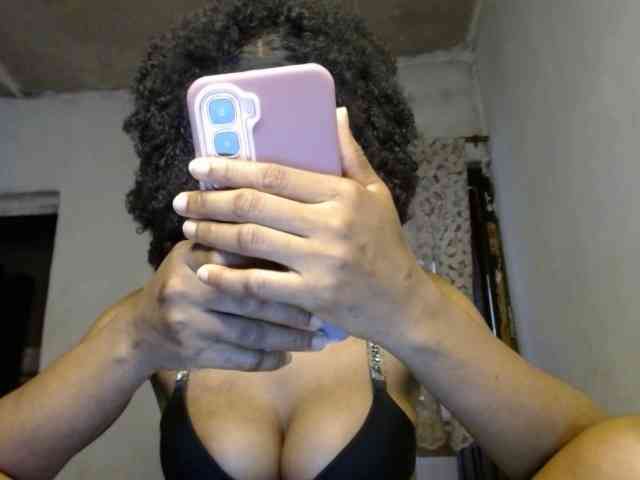 Hornybum1