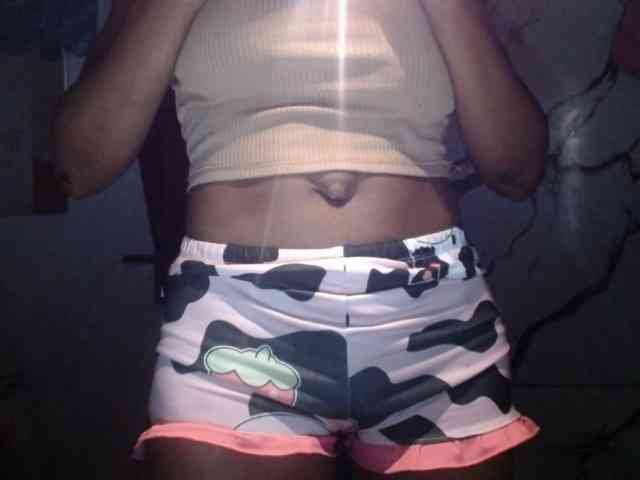 Hornybum1 webcam