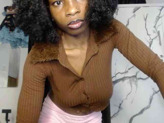 Hornybum1 webcam