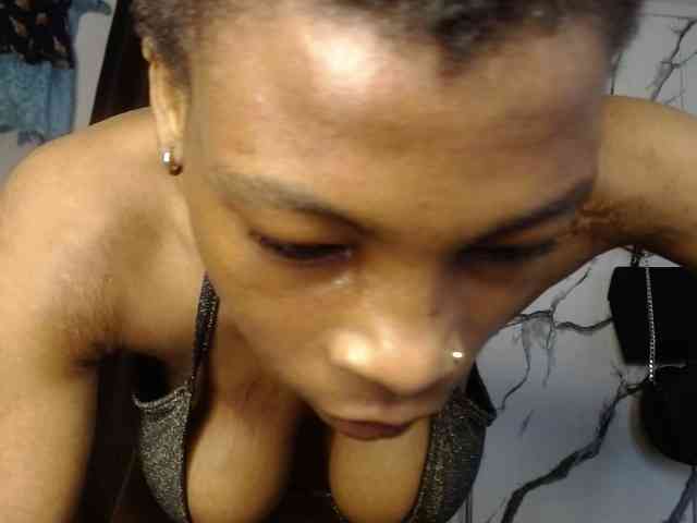 Hornybum1 webcam