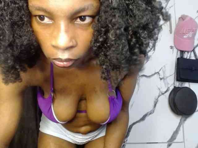 Hornybum1 webcam