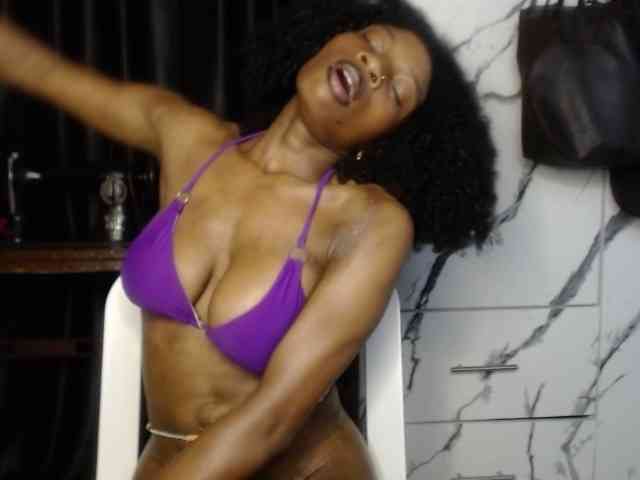 Hornybum1 webcam