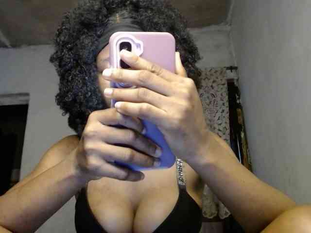 Hornybum1