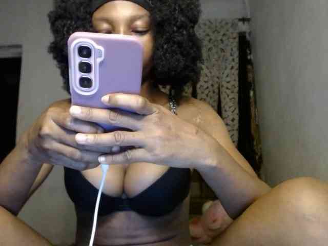 Hornybum1