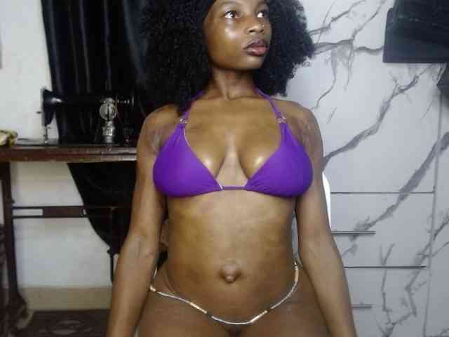 Hornybum1 webcam
