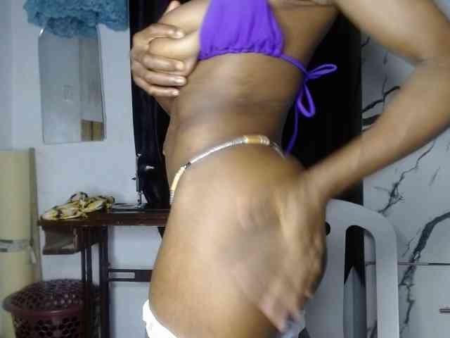 Hornybum1 webcam