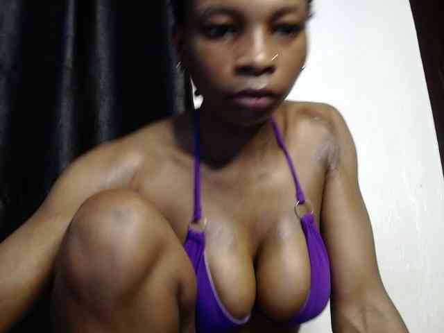 Hornybum1 webcam