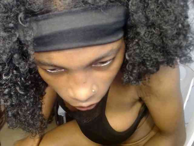 Hornybum1's webcam live show