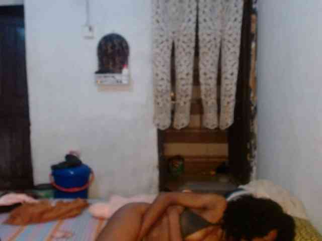 Hornybum1