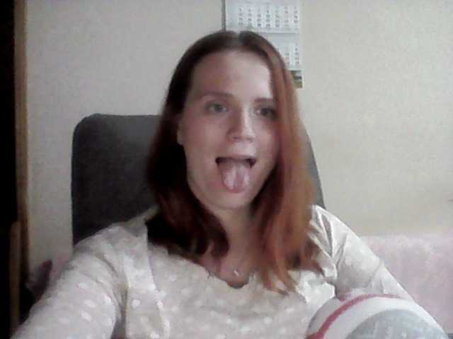 Red-Cherrry live cam on BongaCams
