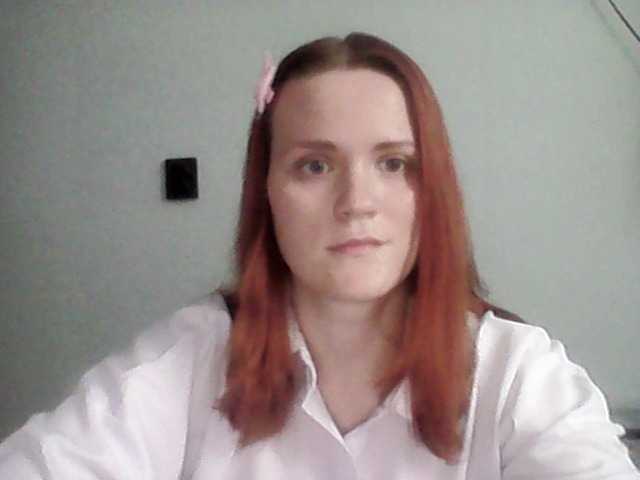 Red-Cherrry live cam on BongaCams