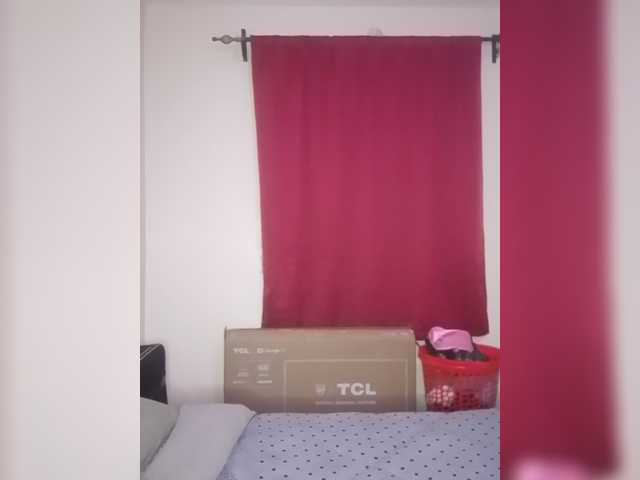 Tanuh live cam on BongaCams