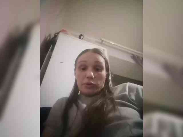 Oksana126 webcam