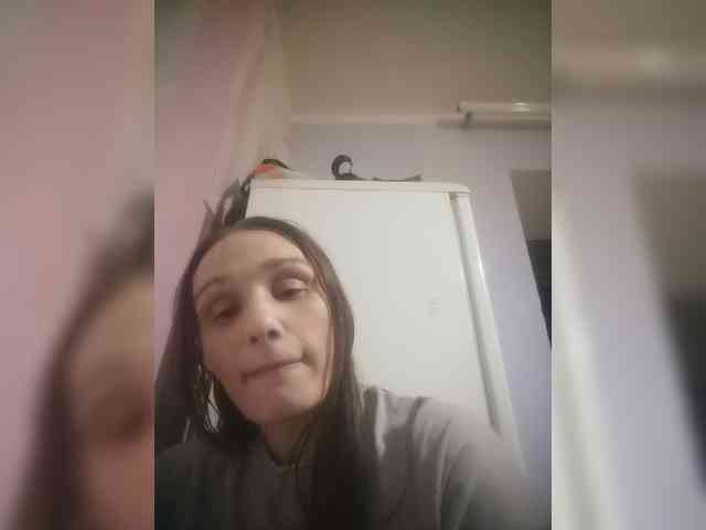 Oksana126 webcam
