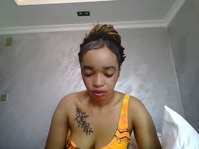 Jean022 live cam preview