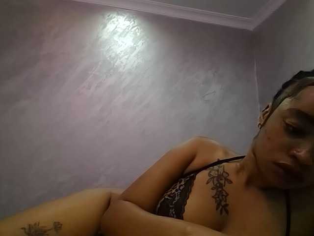 Jean022 live cam preview