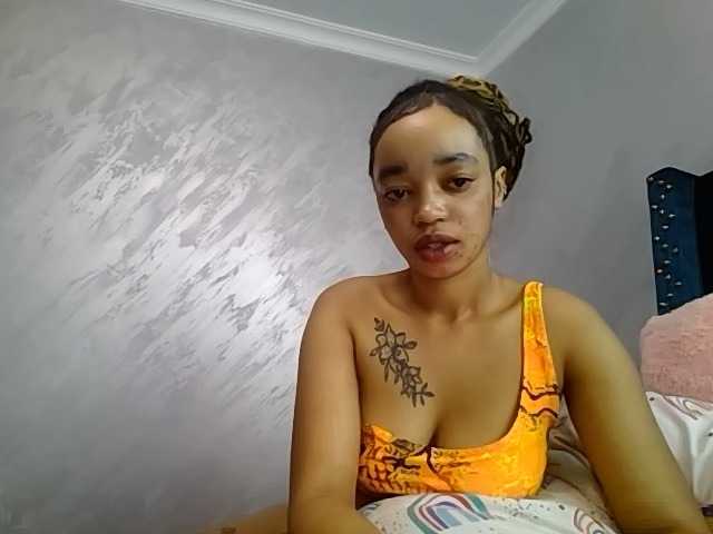 Jean022 live cam preview