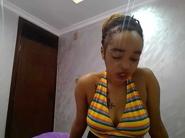 Jean022 live cam preview