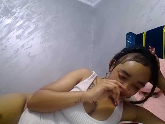 Jean022 live cam preview