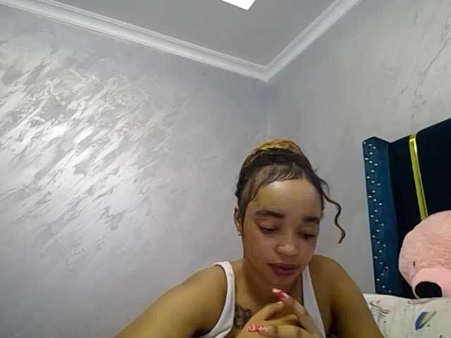 Jean022 live cam preview