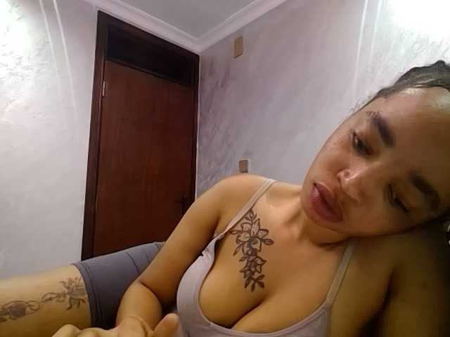 Jean022 live cam preview