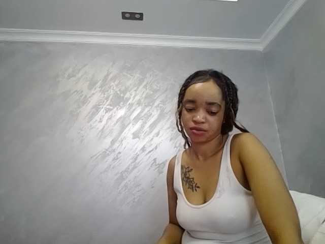 Jean022 live cam preview