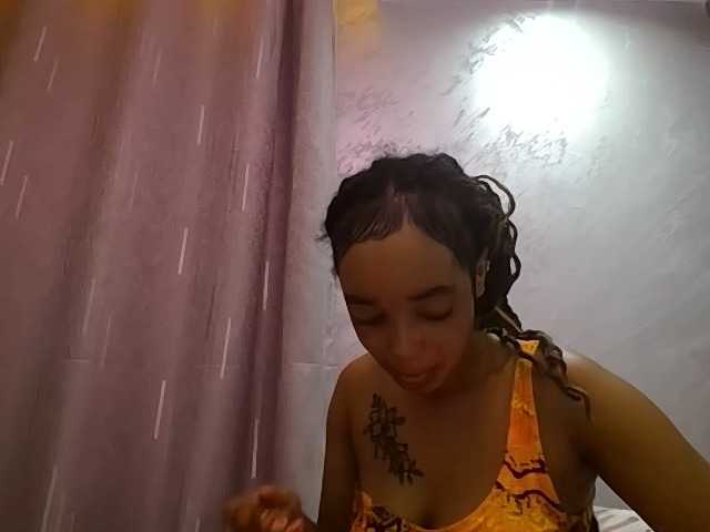 Jean022 live cam preview