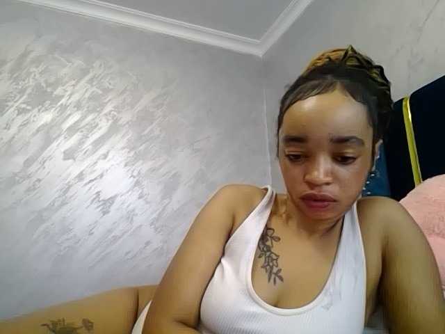 Jean022 live cam preview