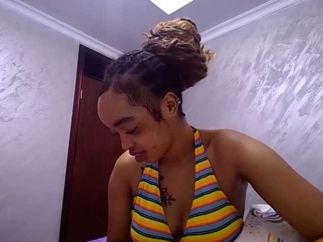 Jean022 live cam preview