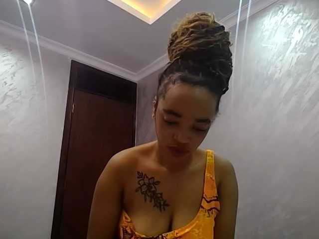 Jean022 live cam preview