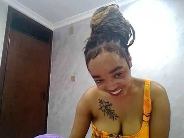 Jean022 live cam preview