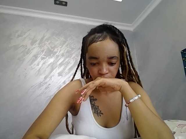 Jean022 live cam preview