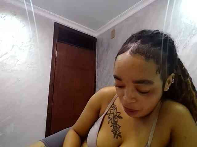 Jean022 webcam