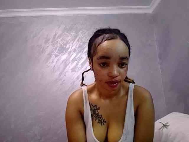 Jean022 webcam
