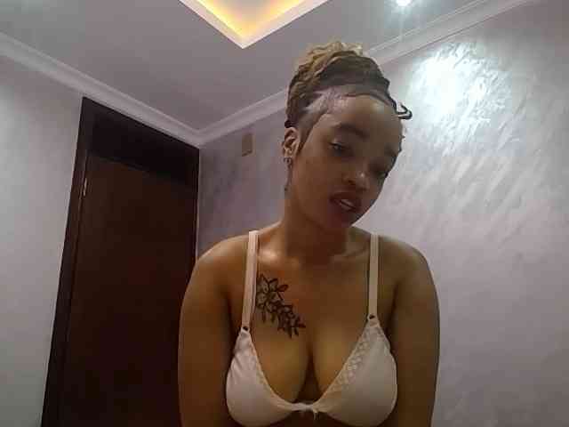 Jean022 webcam
