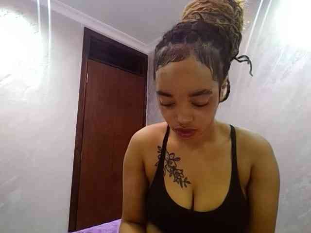 Jean022 webcam